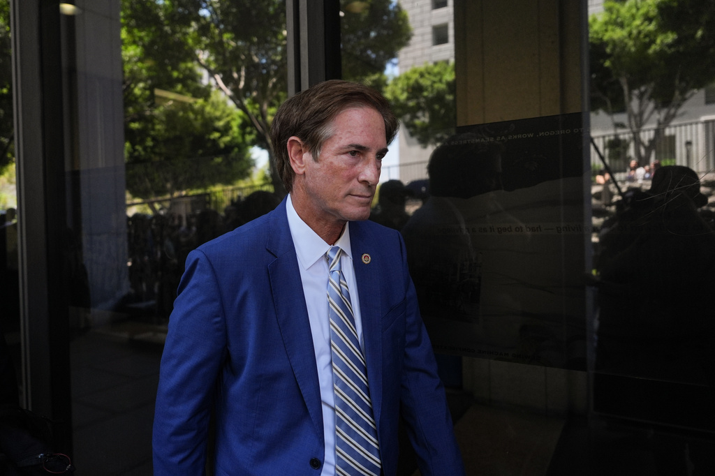 D4vd辯護律師否認所有控罪。美聯社