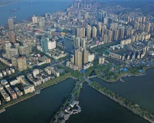 湖北黃石市宣佈有限度解封。