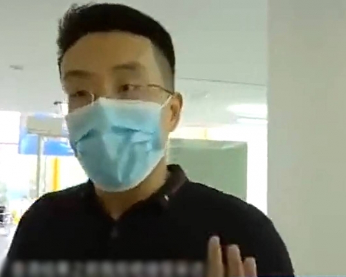 汽車店經理表示,錢沒有到公司帳,所以公司不會交車。互聯網圖片