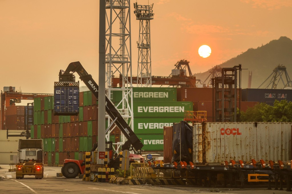 政府統計處發表對外商品貿易統計數字。