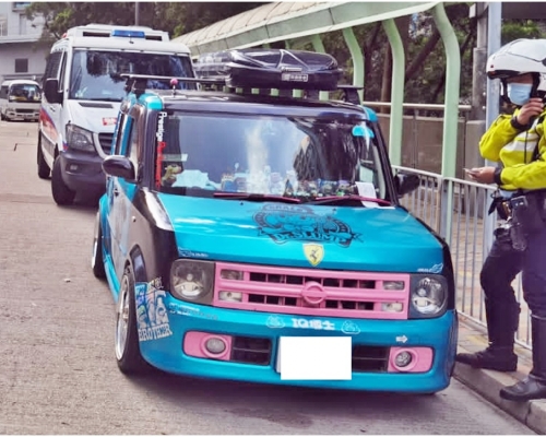 警方在東九龍採取行動。