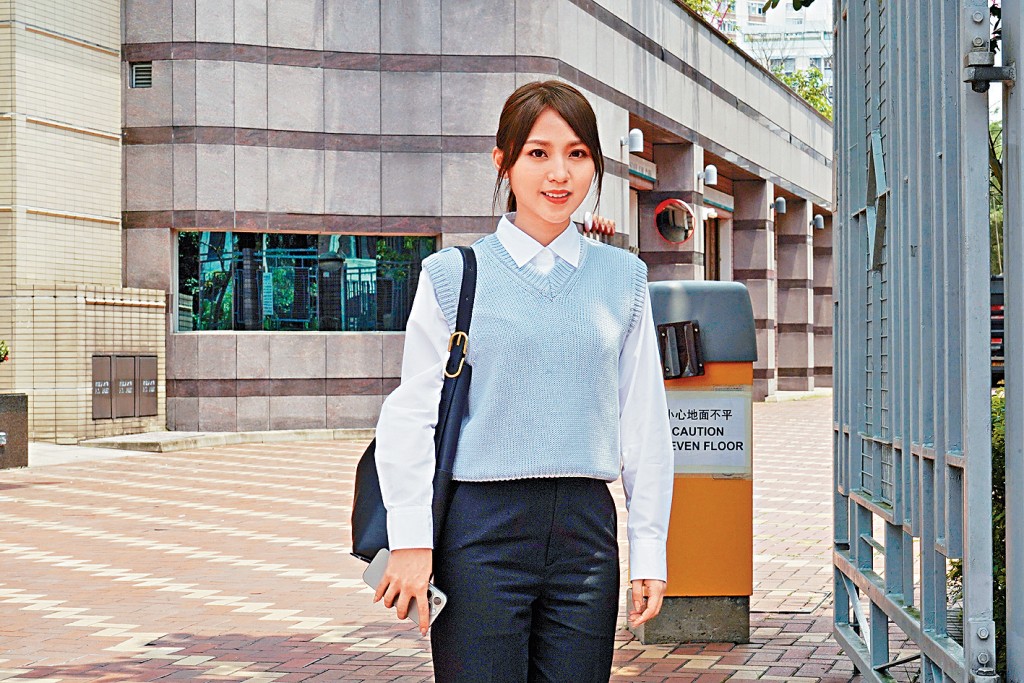 女藝人林頴彤（Bella）等6人，被控一項在醫院作出擾亂秩序行為罪。
