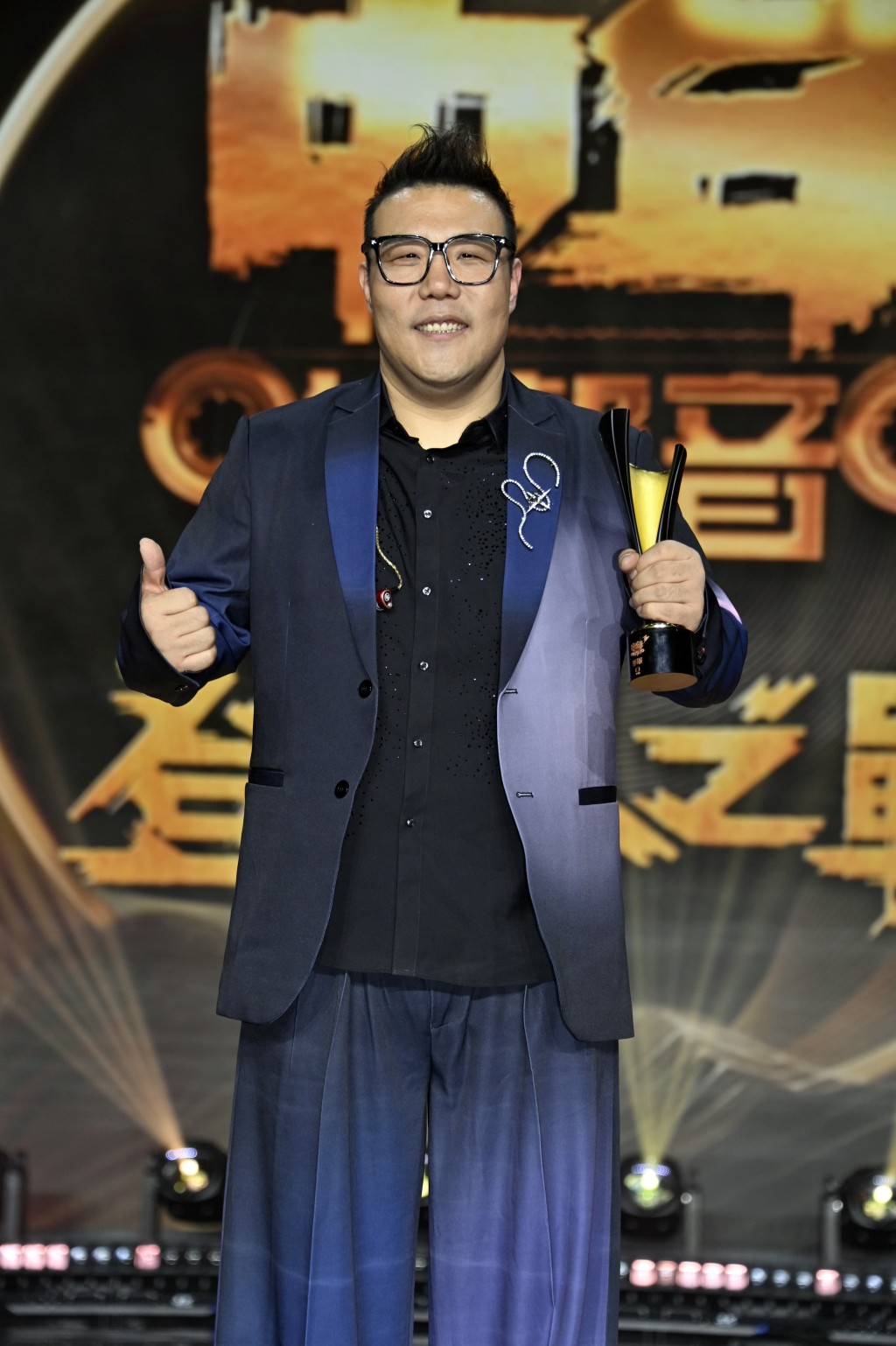 劉洋可有信心挑戰「中2生」譚輝智舞技? 劉洋可有信心挑戰「中2生」譚輝智舞技?