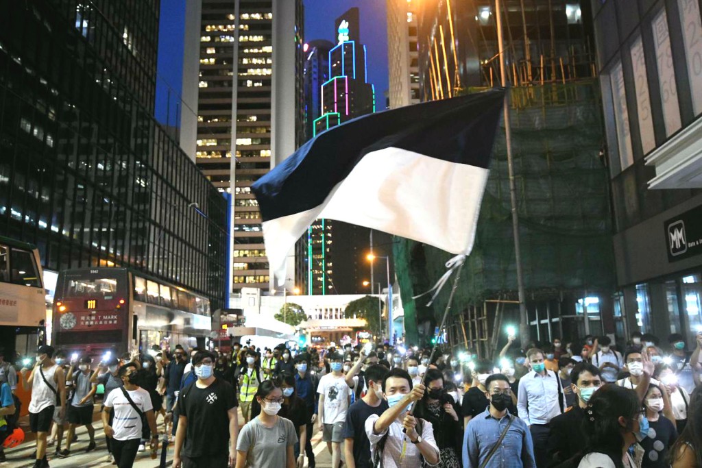 政府指國際受訪者對香港的社會和政治穩定甚為憂慮。資料圖片
