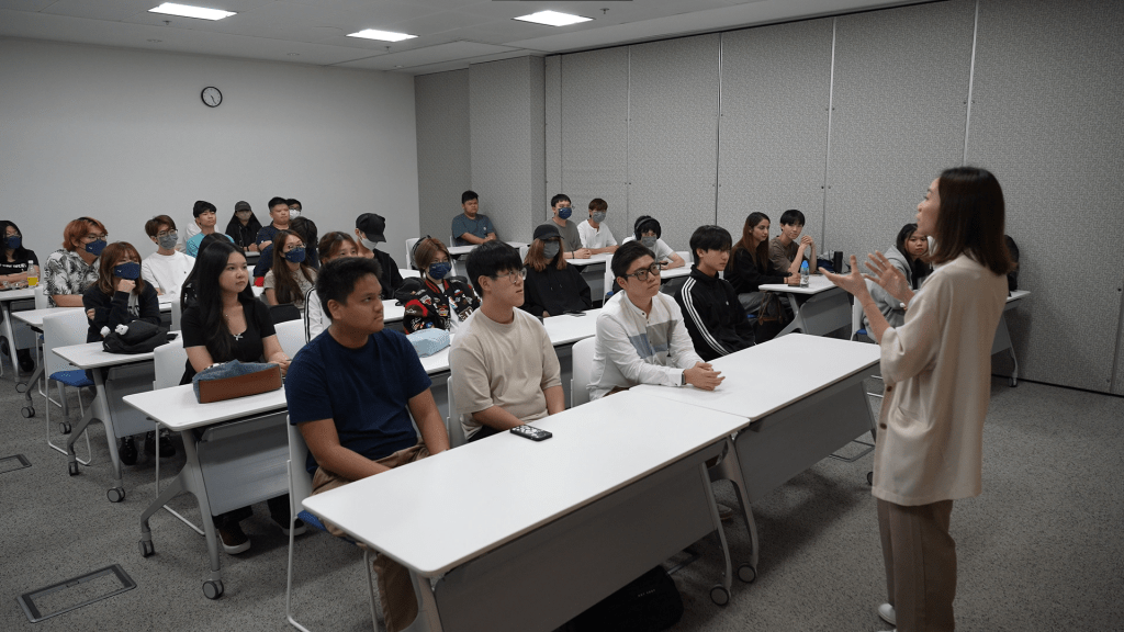 10月開辦的《航空管理榮譽理學士》課程,內容涵蓋航空營運專業知識、管理技巧及國際視野。 10月開辦的《航空管理榮譽理學士》課程,內容涵蓋航空營運專業知識、管理技巧及國際視野。