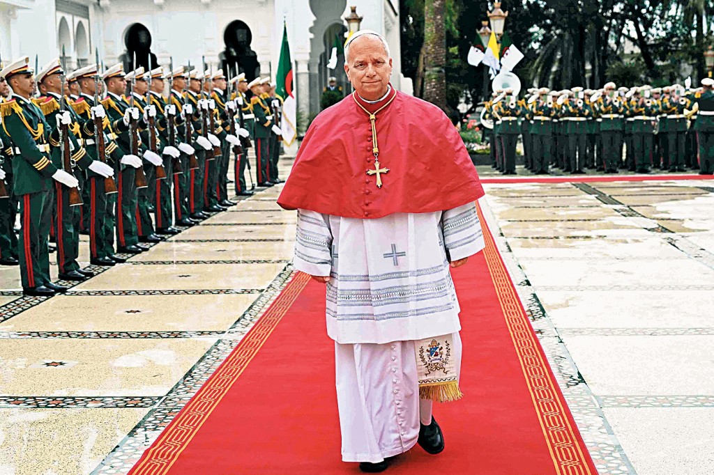 教宗良十四世昨日抵達阿爾及利亞訪問。