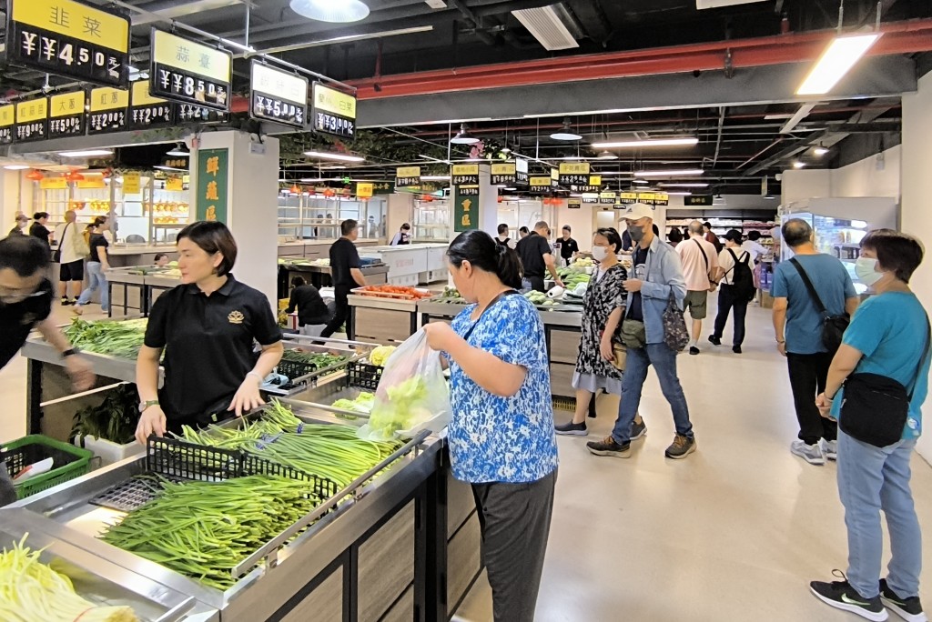 专门服务港人的香莲街市日前开始试业。 黄少君摄