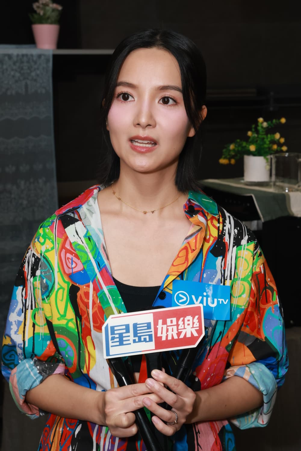 陳嘉寶今日到長沙灣為ViuTV拍攝節目《人妻私房料理》。 陳嘉寶今日到長沙灣為ViuTV拍攝節目《人妻私房料理》。