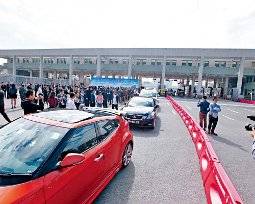 橫琴擬全面開放澳門汽車進出。