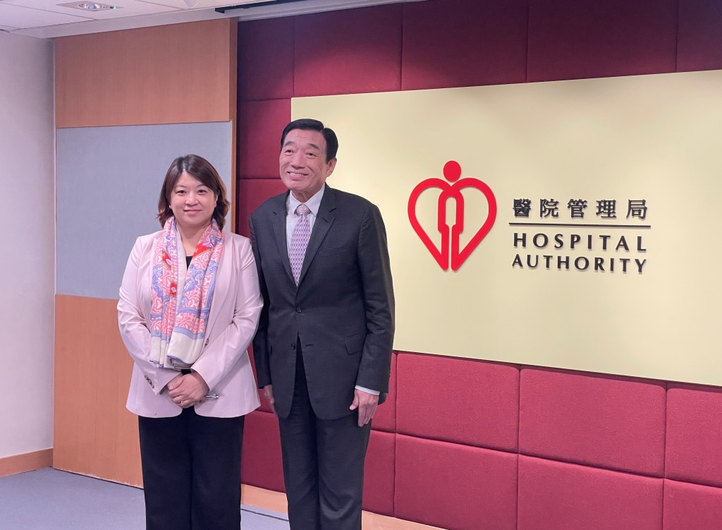 醫院管理局行政總裁李夏菌、主席范鴻齡。 醫院管理局行政總裁李夏菌、主席范鴻齡。