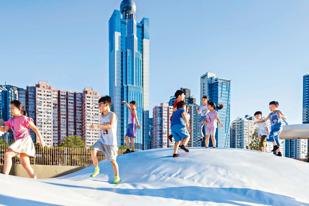 香港多個遊樂場近年引入新穎設施，擺脫舊日的「罐頭式」設計。