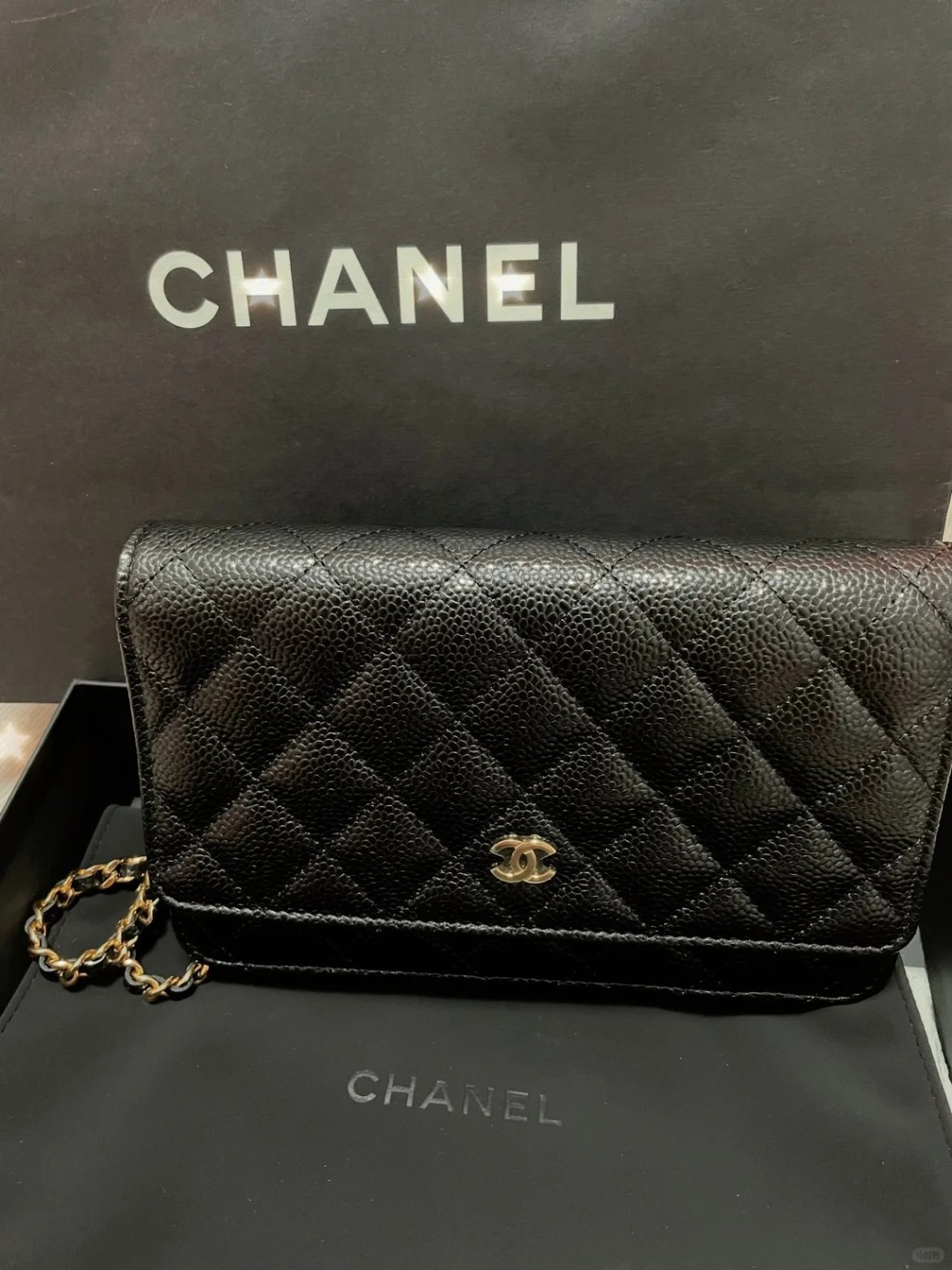 Chanel是國人熟悉及歡愛的高消費品牌。小紅書