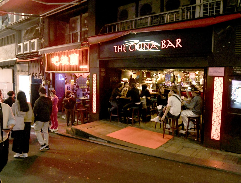 蘭桂芳情況。何君健攝