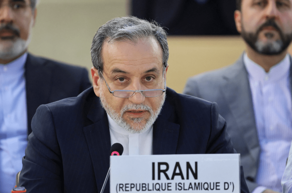 伊朗外長阿拉格齊（Abbas Araghchi）於周一（12日）召開記者會，正式宣布安全部隊已將全國局勢納入「完全控制」之下。法新社資料圖片