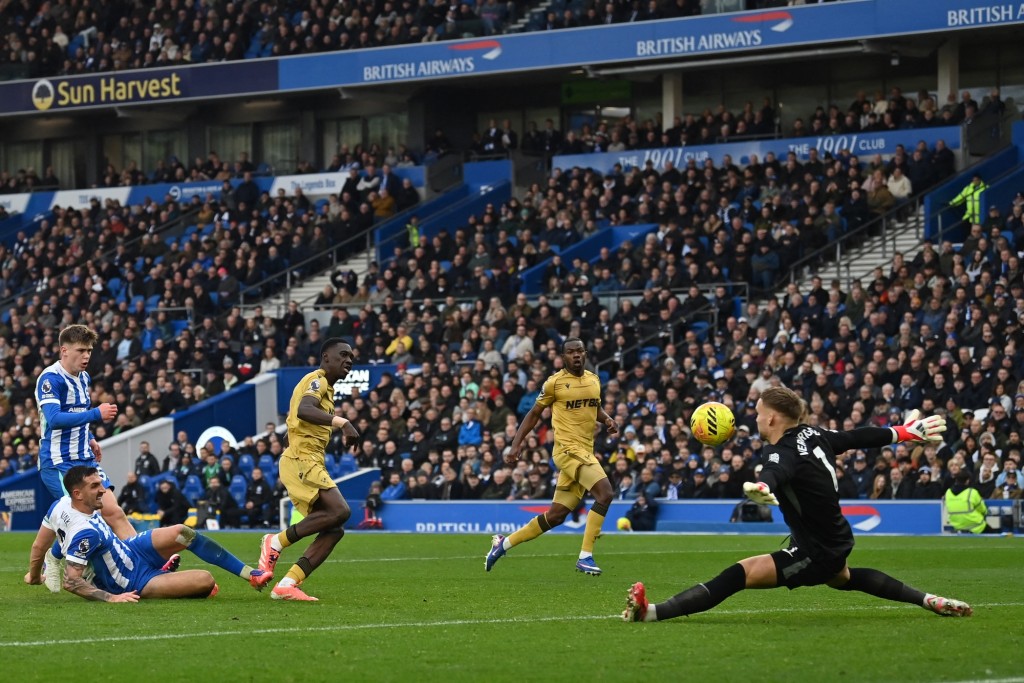 伊斯美拿沙亞為水晶宮一箭定江山。（法新社）