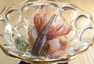 葡萄蝦
在日本，只有高級料理店才有機會吃到的名貴品種，爽脆甜美，「蝦中之王」當之無愧。