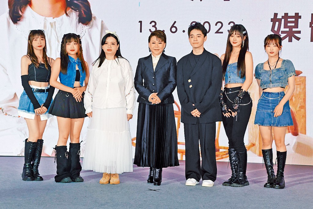 阿儀有師弟師妹,終正式做一姐。