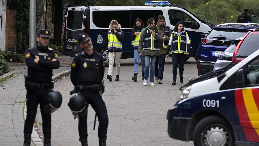 烏克蘭駐西班牙大使館發生郵件爆炸，當地警方正在調查事件。AP