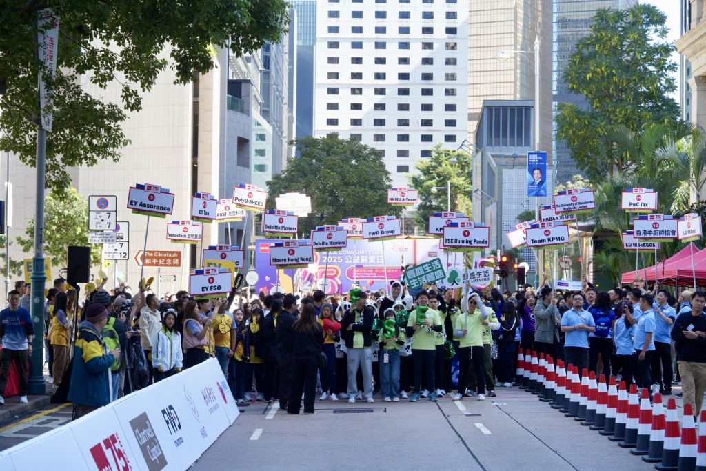 2025「ACCA公益關愛日」人力車大賽在中環遮打道行人專用區舉行。劉駿軒攝