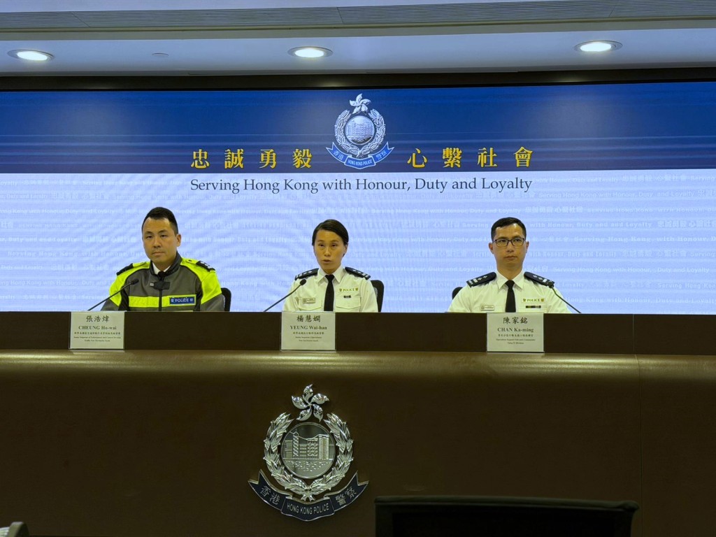 警方見記者交代封路安排。曾志恆攝