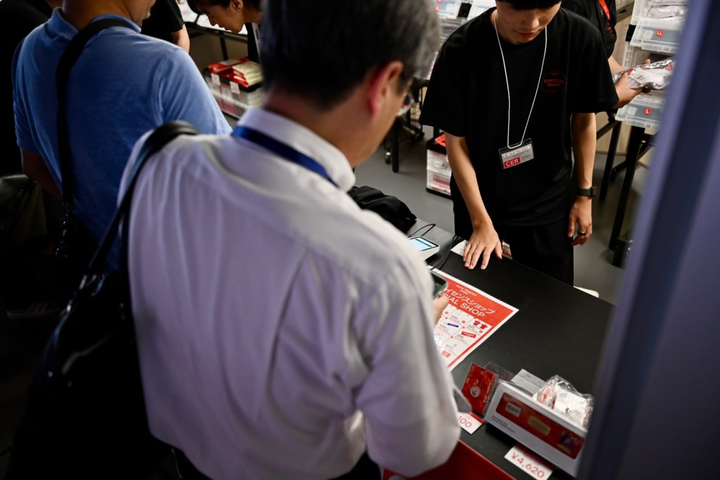 近半数观众提早入场。刘骏轩摄