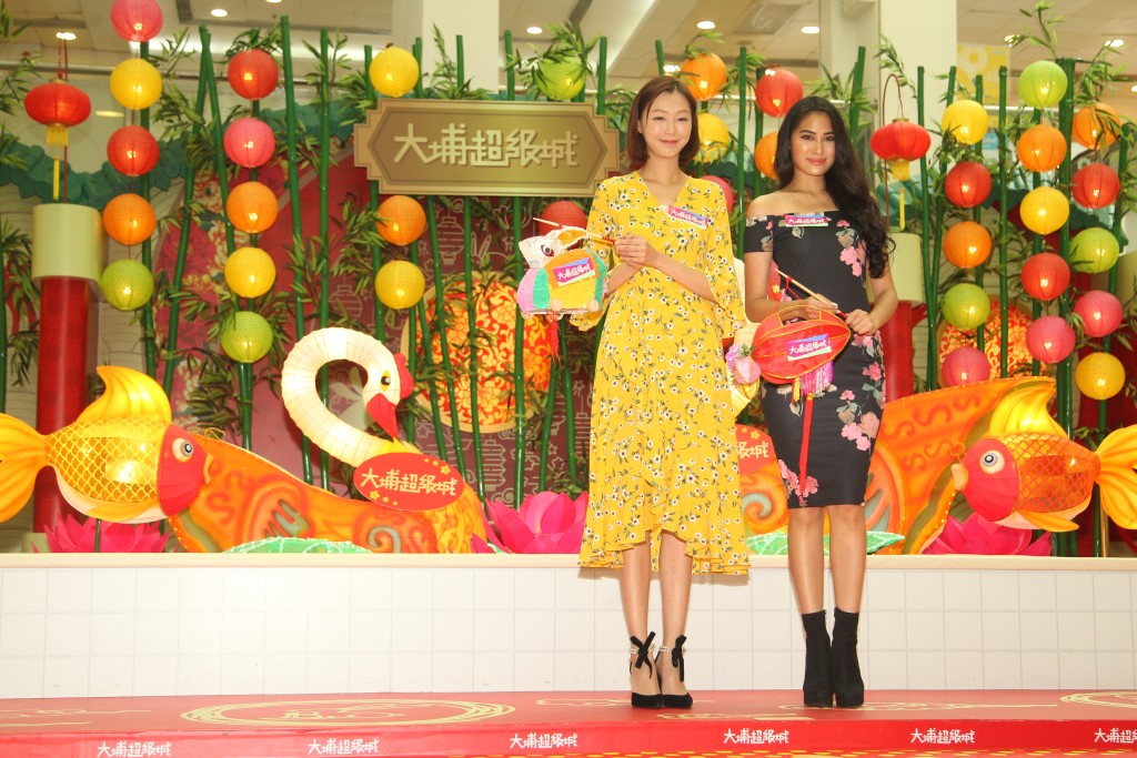 離開TVB後亦有獲邀出席商場活動。