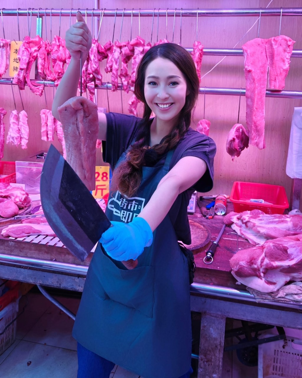 吳嘉儀殺入各區街市做直播。