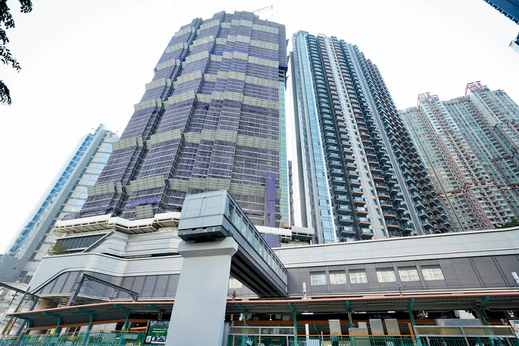 新地天水圍YOHO WEST PARKSIDE今日以價單方式發售119伙。