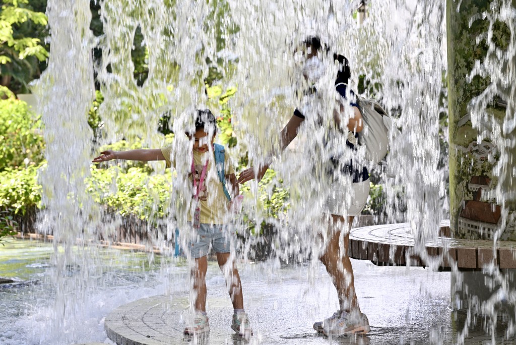 「厄爾尼諾現象」今年回歸，科學家警告恐引發全球異常高溫。（資料圖片）