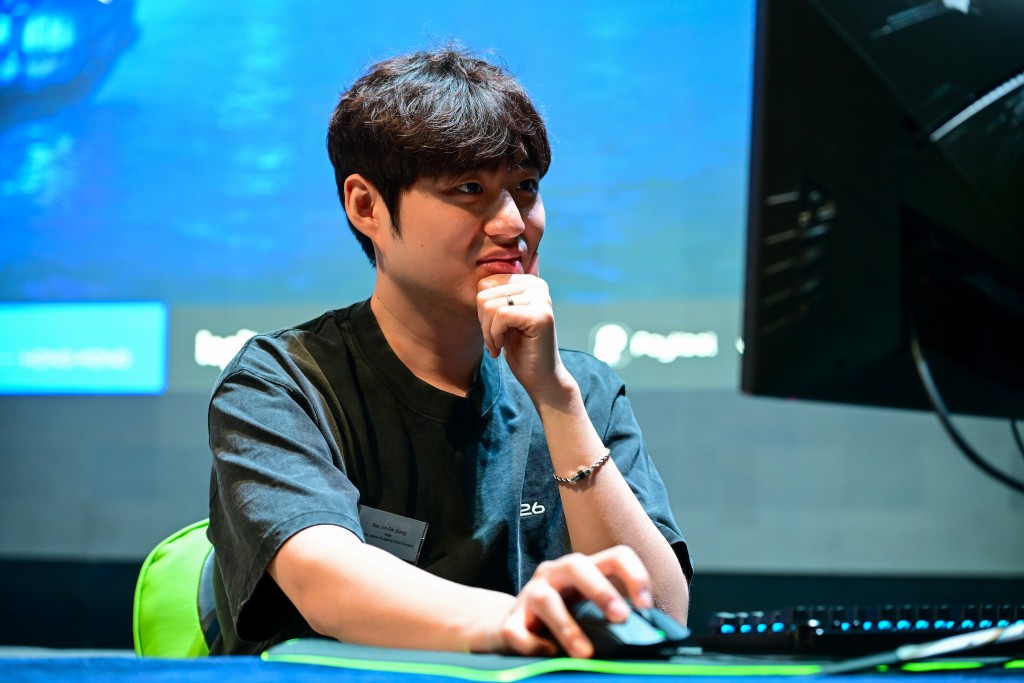 Bang曾2度助韓國戰隊SKT T1(現為T1）奪得LOL最高榮耀全球總決賽冠軍。攝影:魏國謙