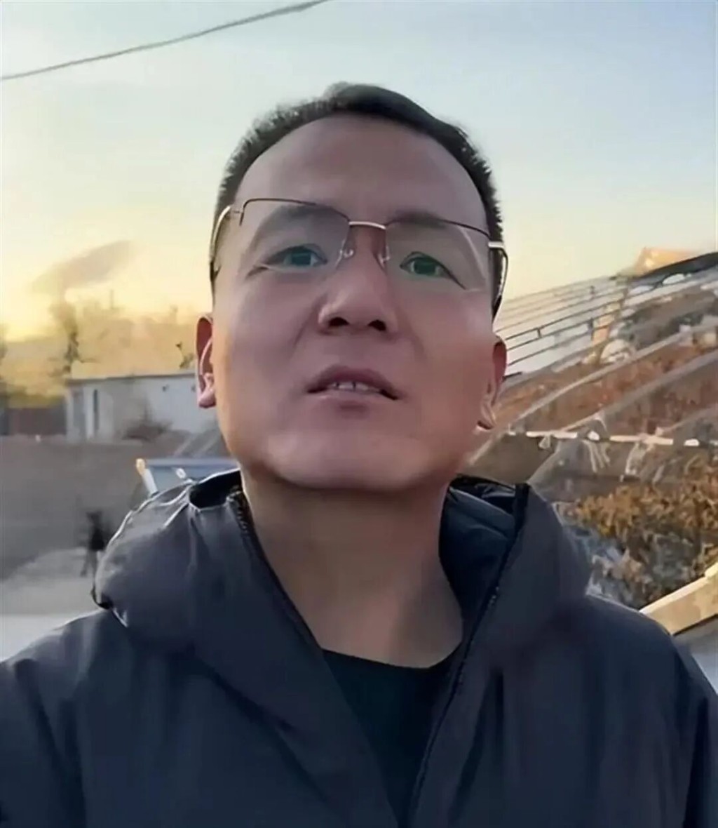 網紅馴狗師潘宏馴狗手法屢陷虐待質疑。 網紅馴狗師潘宏馴狗手法屢陷虐待質疑。