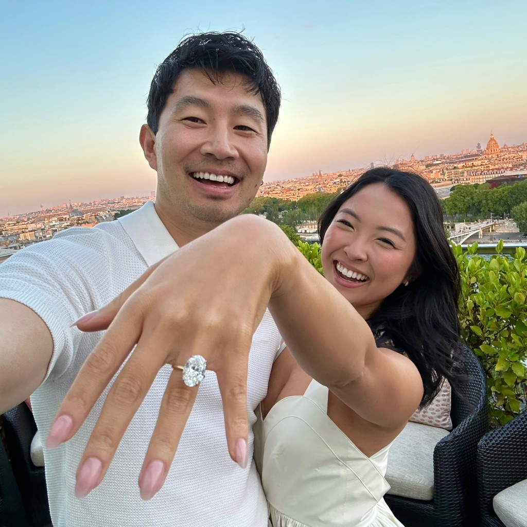 劉思慕宣布求婚成功。 劉思慕宣布求婚成功。