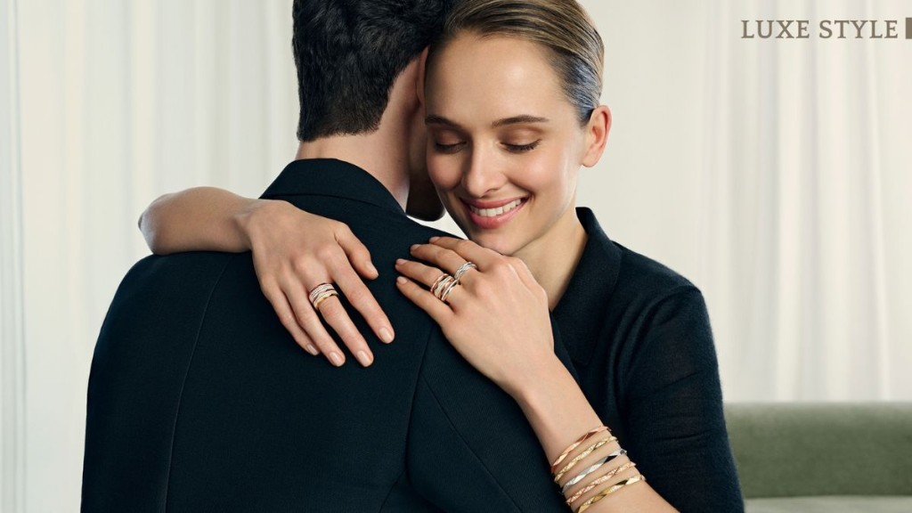 Laurence Graff Signature系列，別具立體感的設計更凸顯現代感。