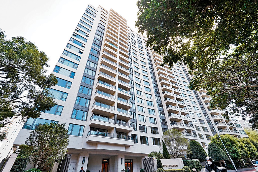 ST. GEORGE'S MANSIONS累售54伙,合共套現逾56億。