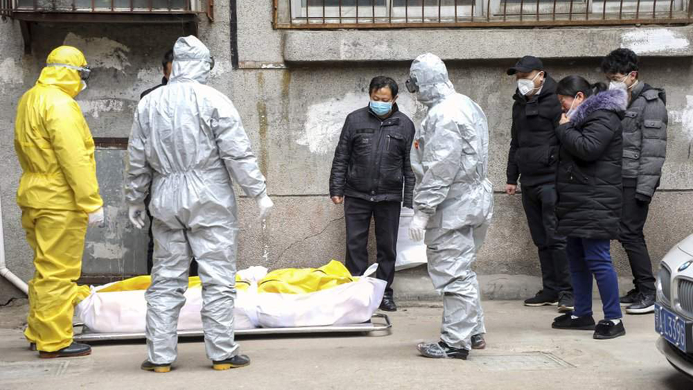 內地指引明確新冠感染患者遺體處置按照乙類傳染病規定執行。AP資料圖