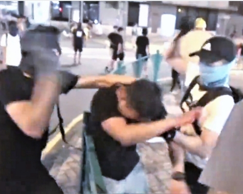 兩名便方警員當晚在將軍澳遇襲。資料圖片