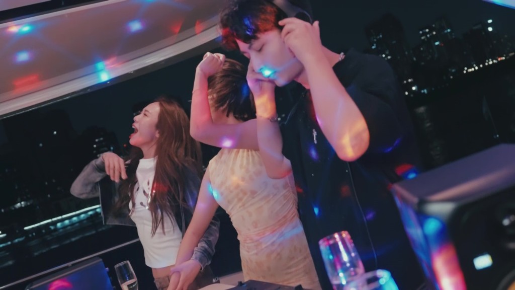 唔怕暈船浪~ 唔怕暈船浪~