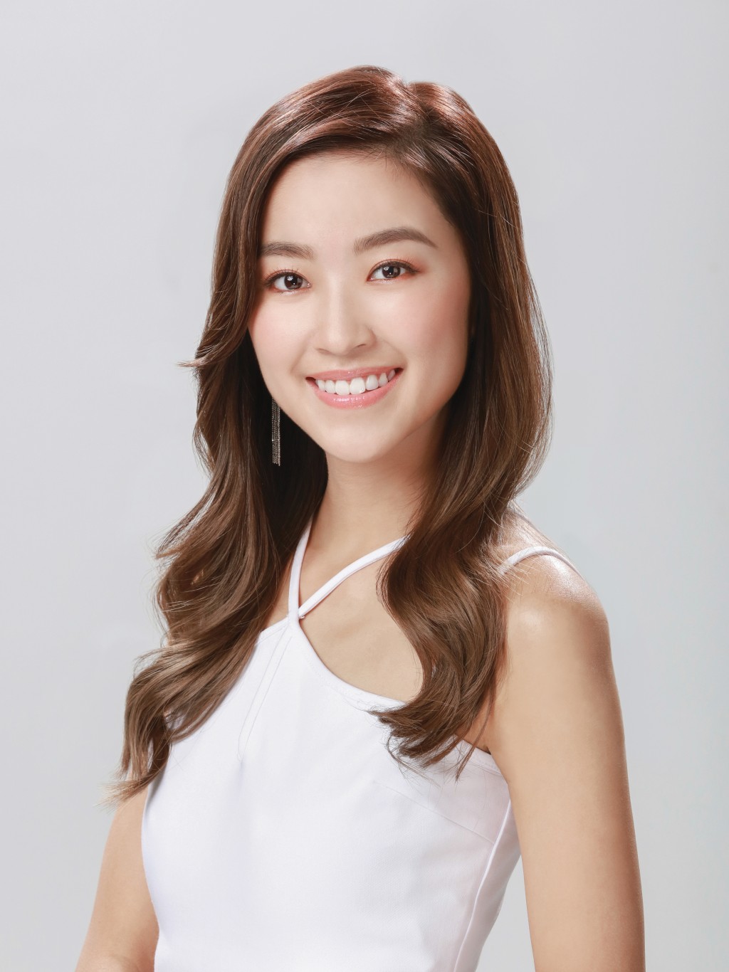 年紀最大則是27歲的伍韻婷
