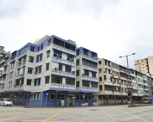市建局向九龙城盛德街和马头涌道的公务员合作社业主提出收购价创九龙区新高。资料图片