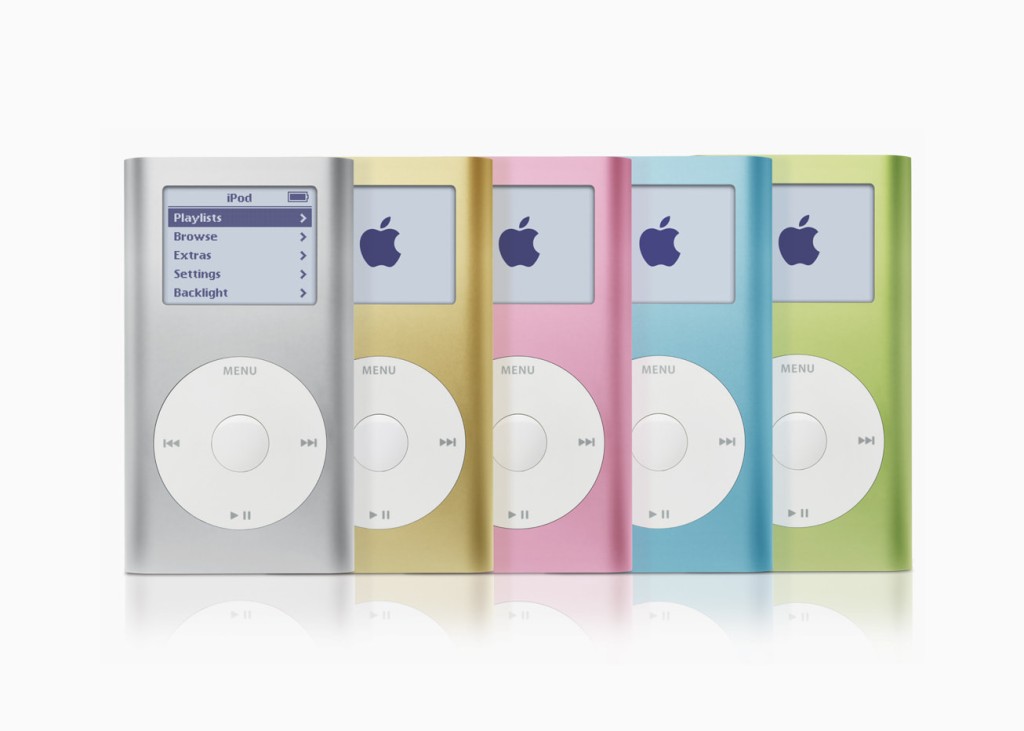 iPod 经过不断改良，先后推出不同的型号和版本。