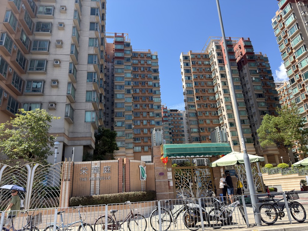 第二宗劫案發生在元朗采葉庭附近。梁國峰攝 第二宗劫案發生在元朗采葉庭附近。梁國峰攝