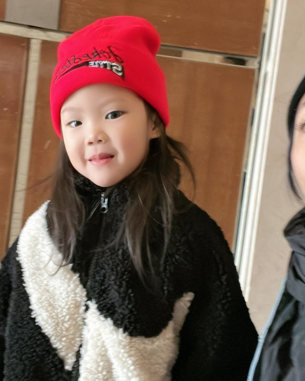 陳俞霏曾於IG分享女兒的可愛照。