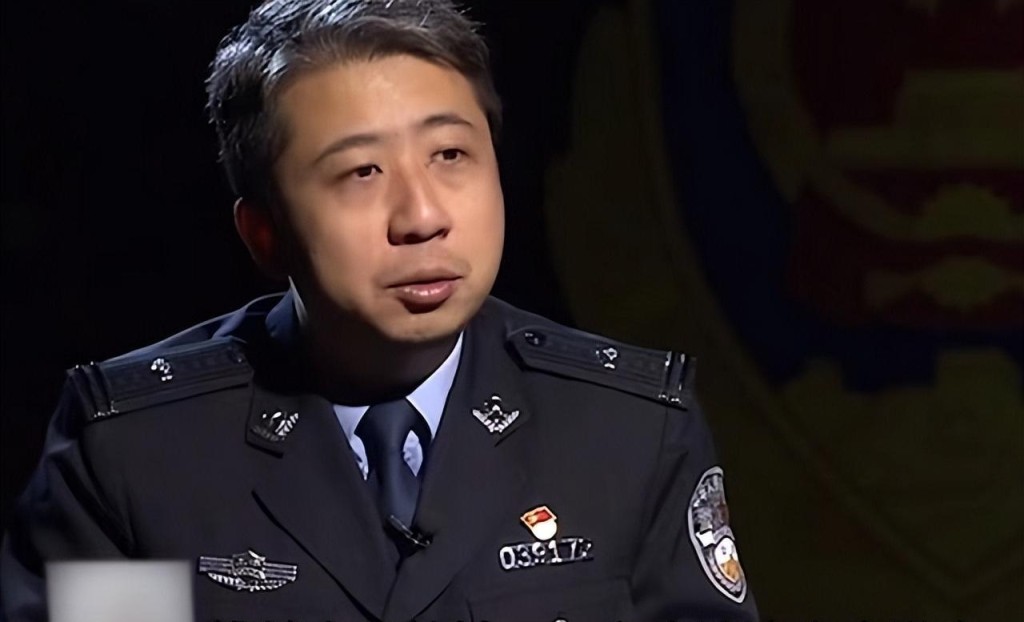 辦案警員講述案情。
