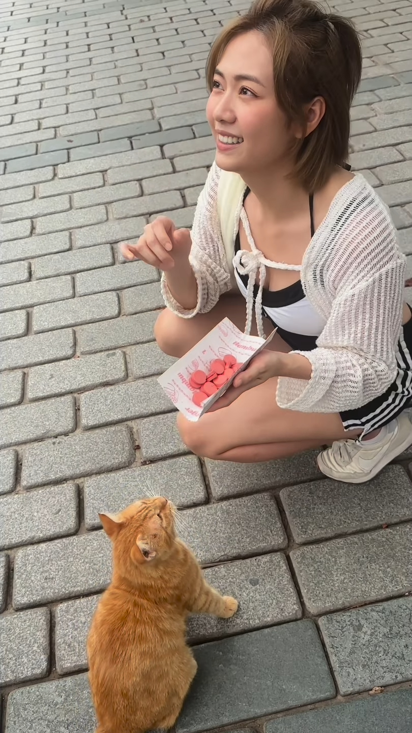 游嘉欣近期努力健身,減去贅肉卻不減上圍,身形更索。 游嘉欣近期努力健身,減去贅肉卻不減上圍,身形更索。