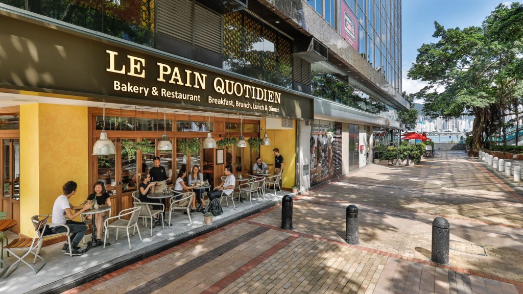 汇聚各国美食的尖东美食里Alfresco Lane，多间食肆趁母亲节推出特色套餐。