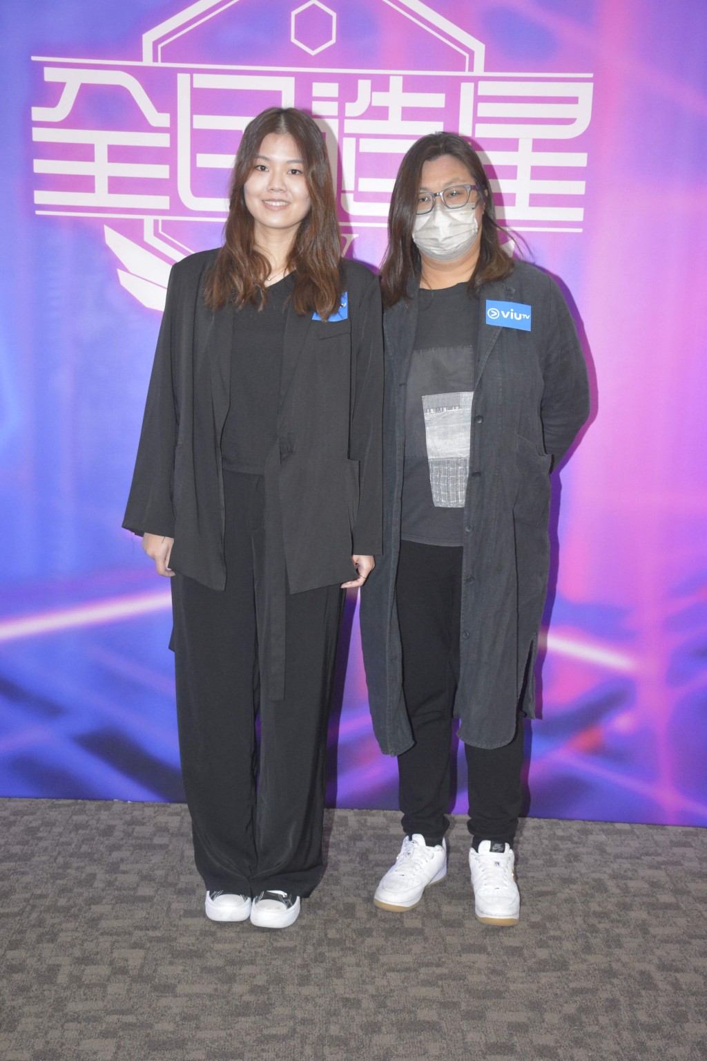 《造星IV》的經理人由阿Wing(左)擔任。