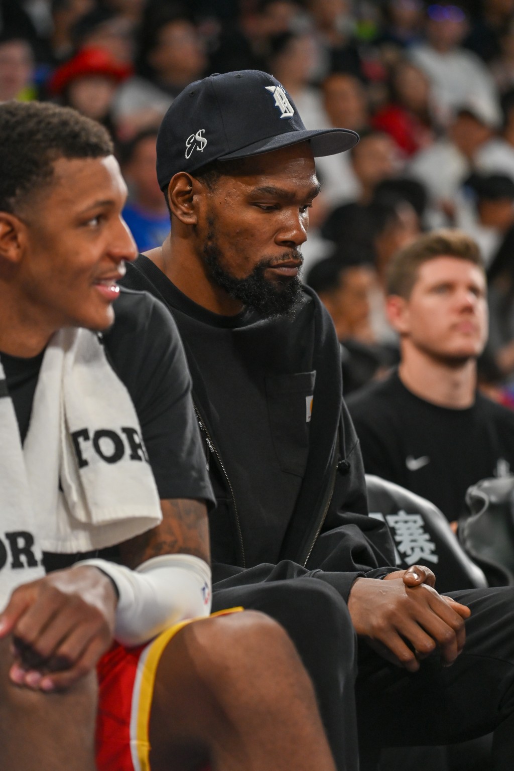 NBA中国赛独行侠vs火箭。魏国谦摄