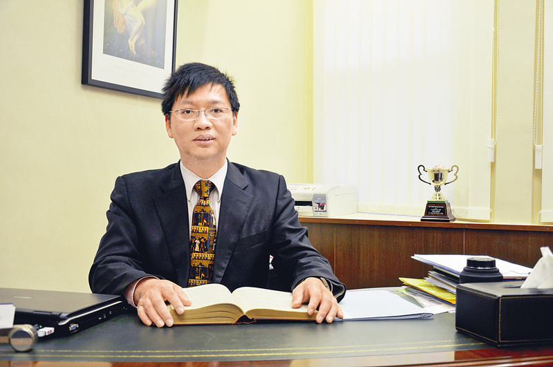 精神健康基金會副主席精神科專科醫生丁錫全