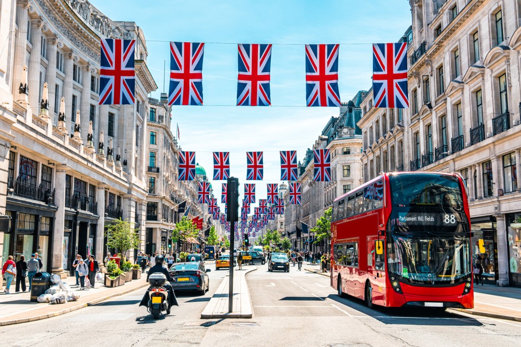 英国伦敦排第5，原因是住宿价格高昂。