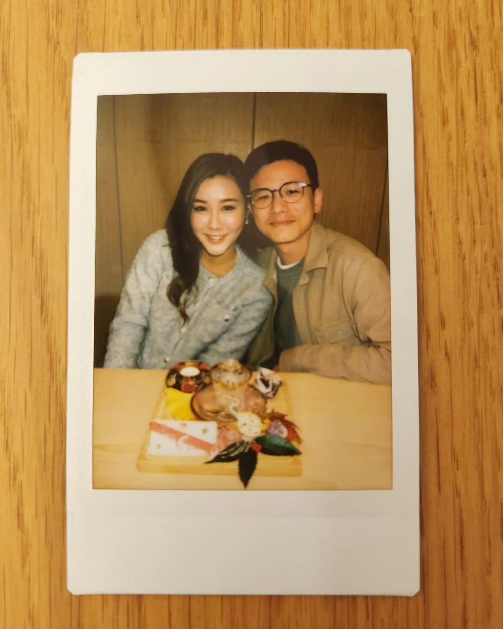 去年12月尾，陈尔正为老婆陈诗欣庆祝31岁生日。